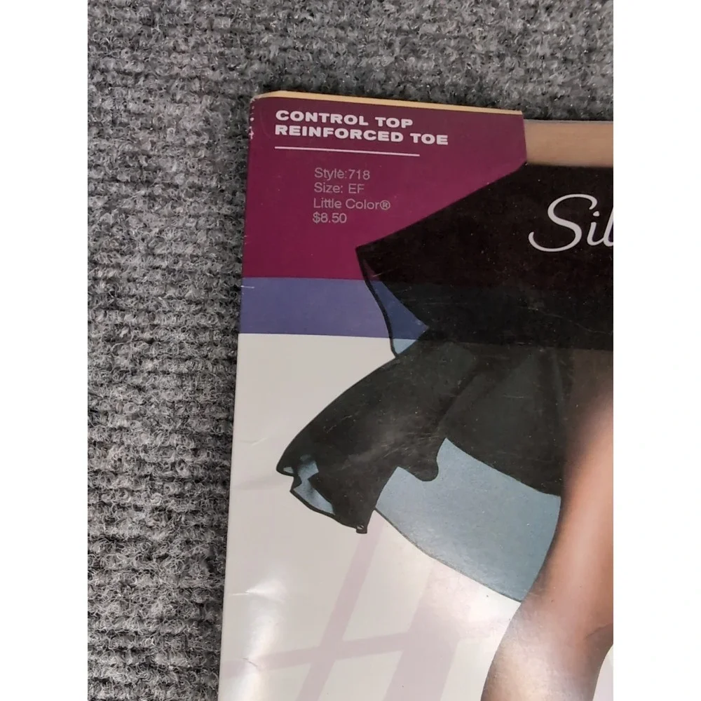 Hanes Silky Control Top Little‎ Color Style 718 Nylons Pantyhose 1 Pair SZ EF
